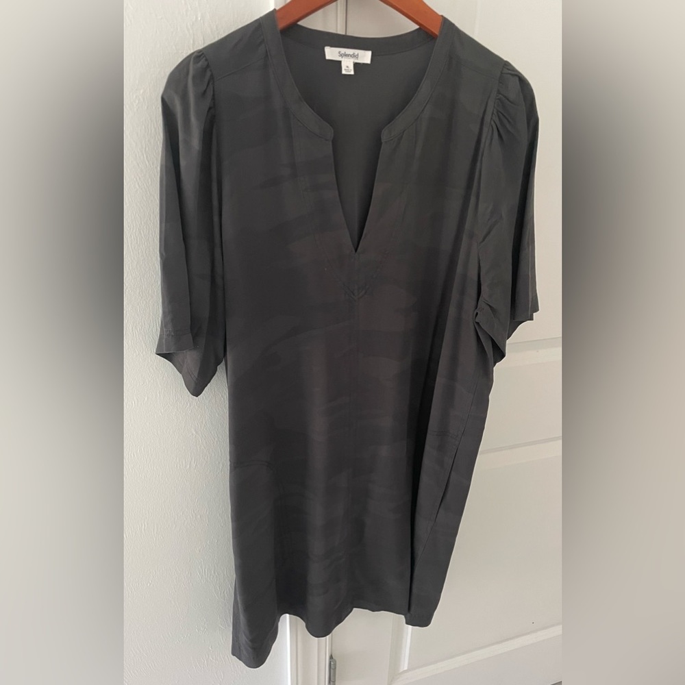 Splendid Charcoal/Black Camo Print V Neck Dress with Pockets Size XL